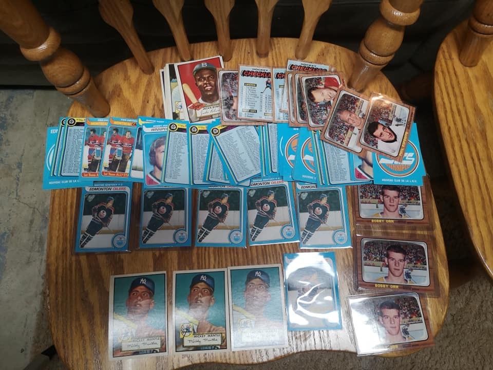 Wayne Gretzky, Mickey Mantle, Bobby Orr Rookie Cards